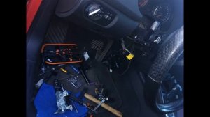 AUDI A 3 РЕМОНТ ЗАМКА ЗАЖИГАНИЯ