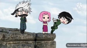 Ну что вы на меня смотрите? Спасать его кто нибудь будет?