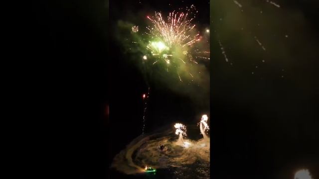 Ночное Флайборд шоу в Крыму