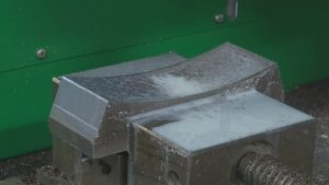 Чистовая фасонная фрезеровка легированной стали 30ХГСА закалка до HB320 (HRC30) - станок ТМ20 1209