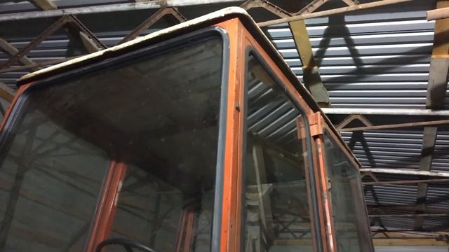 Установка ручки двери и зеркал заднего вида на большую кабину трактора ЮМЗ смотреть онлайн