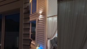 Уличное освещение моего участка и дома. Интересно послушать ваше мнение.