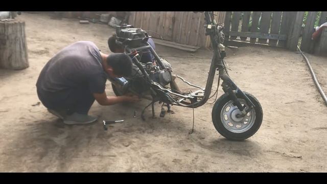 RACER METEOR 50 CC// ПРИВОДИМ В ПОРЯДОК// ПОКРАСКА! #мотоциклыссср #motorcycle #motorcycles #bike смотреть онлайн