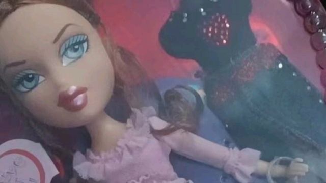 Куклы Bratz все новинки //Bratz collector 2021, Holiday Felicia, Sweet heart Meygan