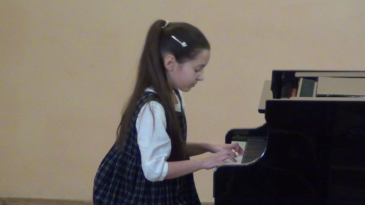 Черни-Гермер, Этюд № 42 / Ф. Шопен, Забытый вальс / Диабелли, Сонатина смотреть онлайн