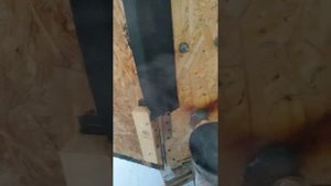 Самодельный дымогенератор для копчения без эжекции, с естественной тягой.