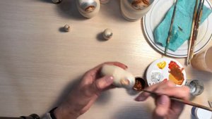 Роспись объемной матрешки: урок 1