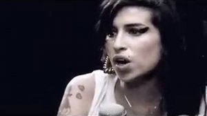 You Know I'm No Good (acoustic performance)