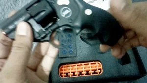 mainan pistol revolver sky marshal metal shell ejection unboxing-toy guns
