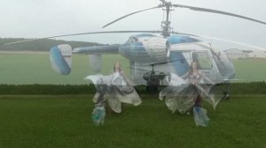 Kamov Ka-26 Heli-Belly-Dance (Восточные танцы с вертолетом Ка-26)