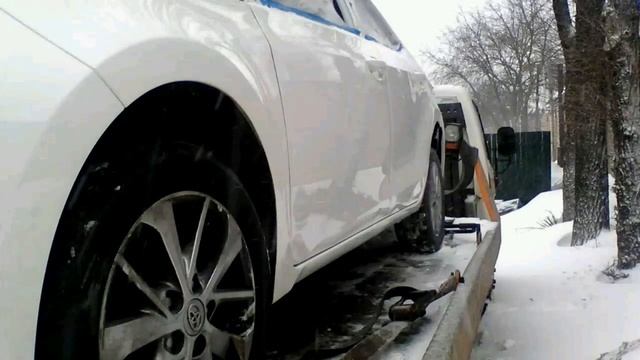 Кузовной ремонт.Тойота королла и китайское заднее крыло. Боковой удар.