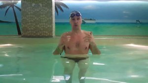 Плавание. Упражнение "поплавок".