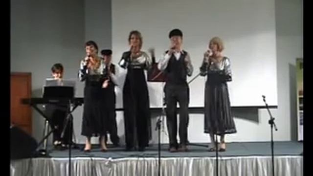 "Дос Пинтеле Ид", песня "Ешке фурт авек" смотреть онлайн