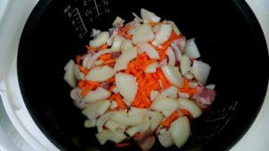 Рисовая каша со свининой в мультиварке