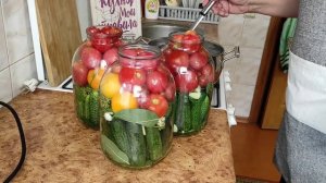 Консервированные огурцы с помидорами на зиму.