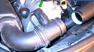 Porsche 955 Cayenne Mass Air Flow Sensor Replacement (2004-08)