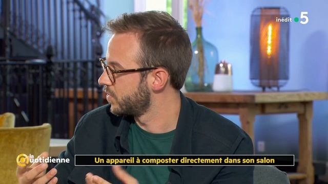 Le Lombricomposteur, un appareil à composter directement dans son appartement - La Quotidienne смотреть онлайн