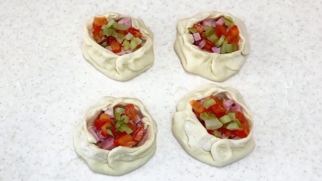 Корзиночки из слоённого теста с ветчиной и сыром!