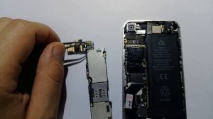 Iphone 4S не работает часть тачскрина - как исправить (теория - пайка в следующем видео)