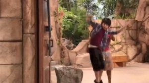 Pair of Kings - Top of the World (Mitchel Musso, Doc Shaw)