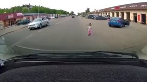 ❗️? РЕБЕНОК ВЫПАЛ ИЗ МАШИНЫ