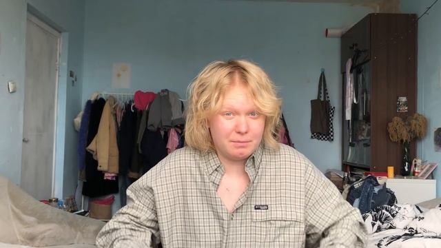 рву свитер, плету бусы и кастомлю юбку смотреть онлайн