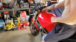 Ducati Monster 400 1999 Start up