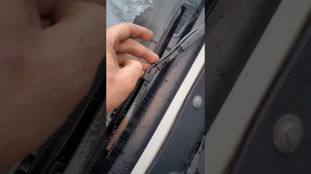 Замена форсунок стёкла очестителя. смотреть онлайн