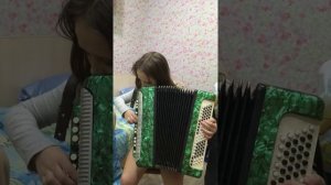 Пьеса «Коробейники» на баяне.