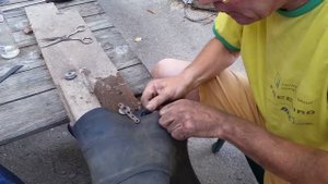 Резак для резины