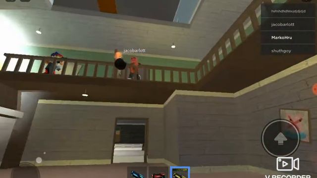 Играю в какую-то странную игру не знаю что это? смотреть онлайн