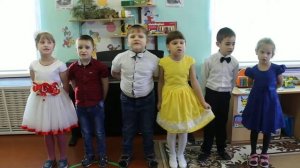 Песня «Солнышко смеётся»,творческий коллектив «Родничок».