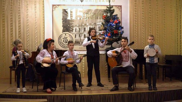 Кам'янець-Подільська дитяча музична школа ім. Ф. Ганіцького М.Леонтович "Щедрик".