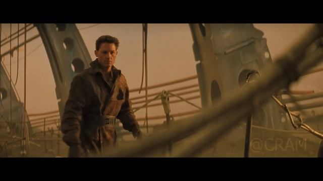 Элитные солдаты выброшены на планету отходов после замены их на генномодифицированных солдат смотреть онлайн