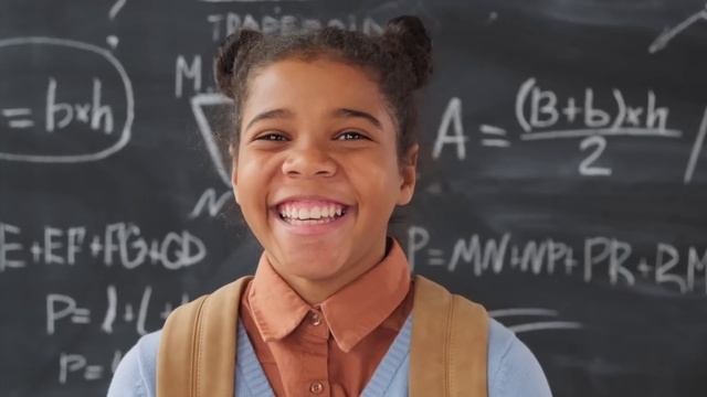 STOP SAYING "GOOD JOB": How Montessori Parents Praise their Kids | Growth Mindset vs Fixed Mindset смотреть онлайн