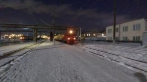 эт2м 8032 отправляется со станции Волховстрой до станции Свирь. окт.жд. 7.12.2023.