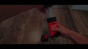 АККУМУЛЯТОРНЫЙ ФОНАРЬ MILWAUKEE M12 LL-0