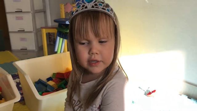 Делаю замок для принцессы из Лего! Ей понравился замок!! смотреть онлайн