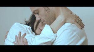 Tiziano Ferro - Il Conforto ft. Carmen Consoli _ 2017 Official Music Video