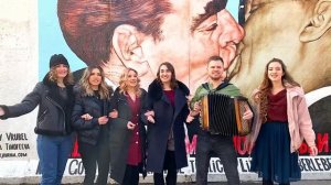 The girls took Berlin! В Берлине, за Россию, за мою! С песней по Европе!