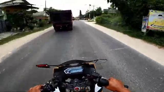 ALASAN PILIH CBR 150 R DARI PADA GSX-R 150 & R15 V3 || Gopro Hero 8 Black - Motovlog смотреть онлайн