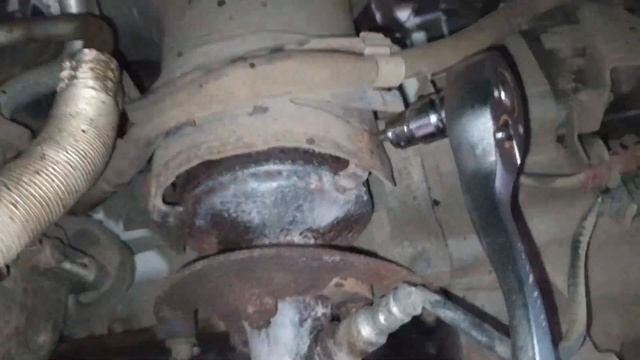 Трещина на выпускном коллекторе CFNA, VW Polo, Jea, Skoda Rapid Oktavia