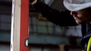 Milwaukee профессиональный производитель оснастки и ручного инструмента