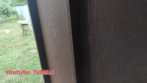 Воспитание жеребёнка, отбиваем привычку напирания при Кормлении.