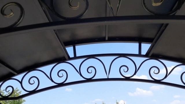 Беседка, мангальная зона.