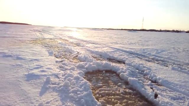 Наледь по колено смотреть онлайн