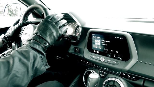 Chevrolet Camaro 6.2 V8 Gebrauchtwagen-Check mit Stargast ,,Darth Vader" - Review (deutsch) смотреть онлайн