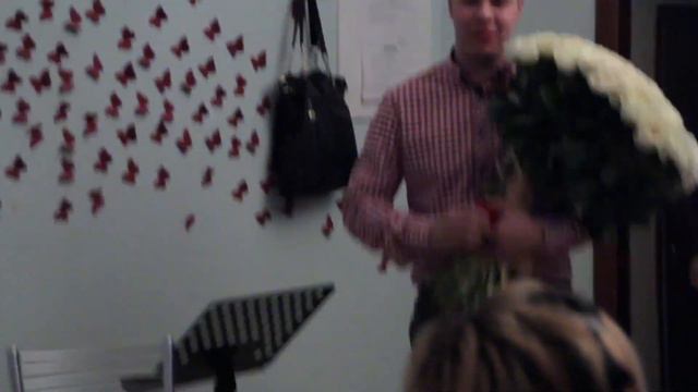 на молодежном И такое бывает) смотреть онлайн