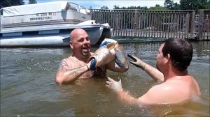 High Rock Lake Noodling Action. Little clip in Slow Motion