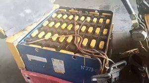 Небольшой обзор болгарского электро погрузчика!